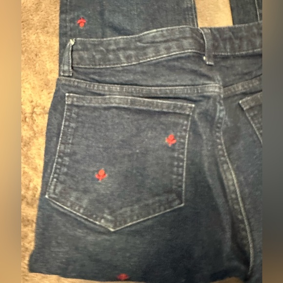 Boden Cavendish Girlfriend Jeans with Red Embroidered Flowers 🌺 Sz: 8P - Picture 9 of 11